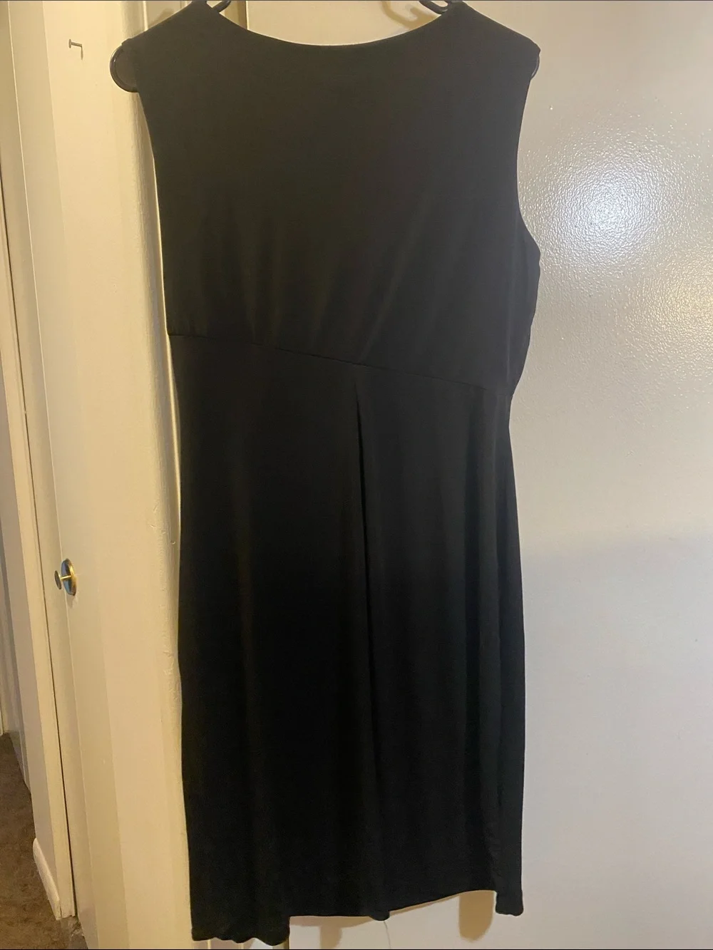 Enfocus Studio Black Sleeveless Draped Knot-Detail Sheath Dress